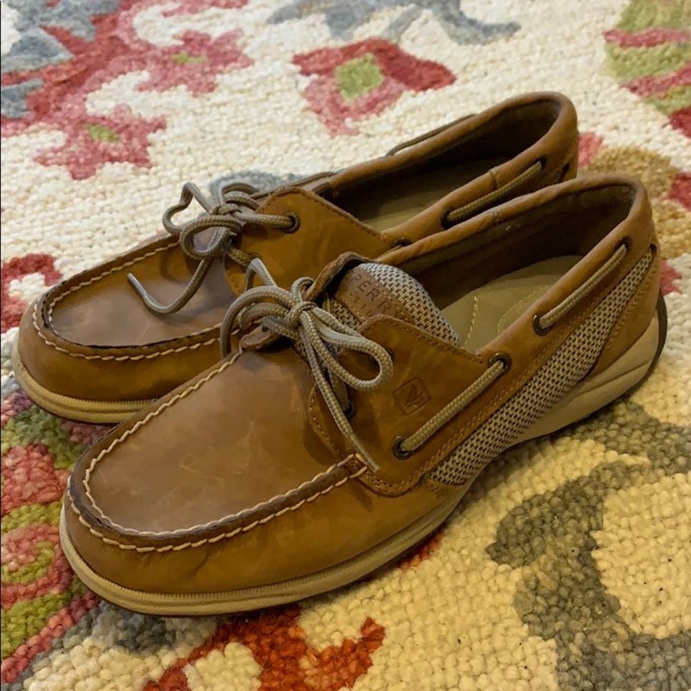 Brand New Beige Leather Sperry Top Siders